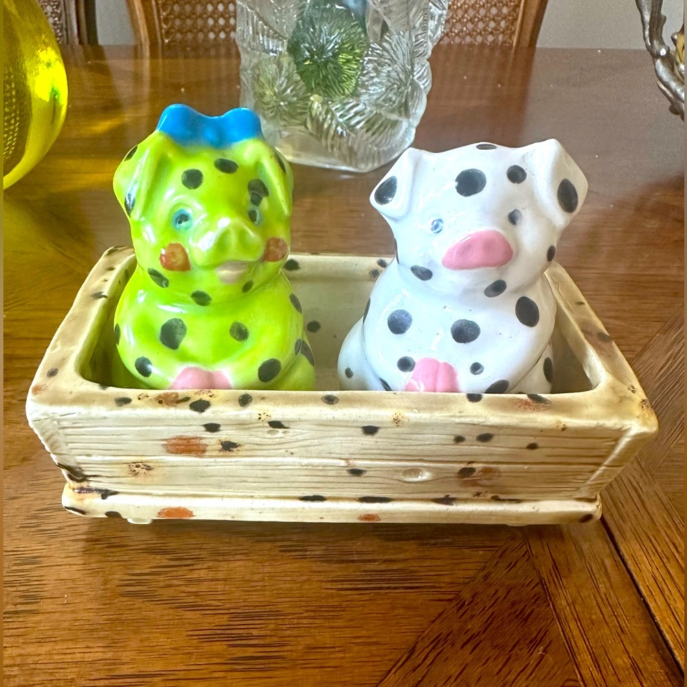 Vintage PIG in Trough Salt Pepper Shakers Set Ceramic